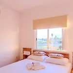 Telmar Port Sea View - 10 Minutes Walk From Finikoudes Apartmán *
