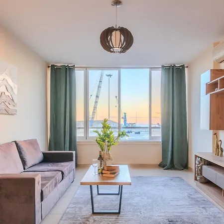 Telmar Port Sea View - 10 Minutes Walk From Finikoudes *