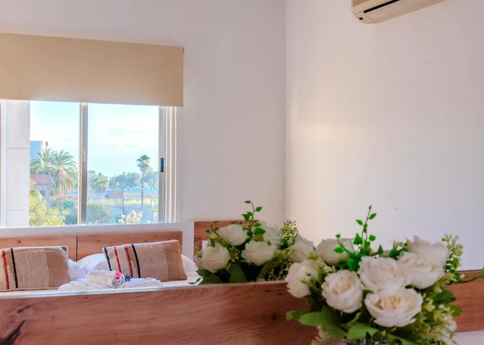 Telmar Port View - 10 Minutes Walk From Finikoudes * Λάρνακα