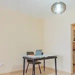 Telmar Port Sea View - 10 Minutes Walk From Finikoudes Larnaca